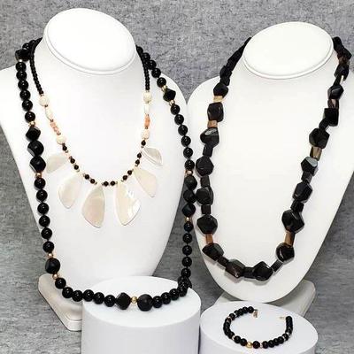 Black stone bead jewelry