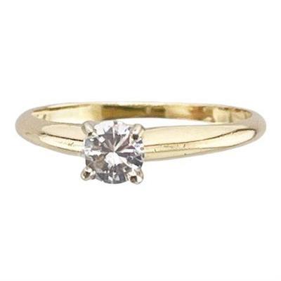 Diamond Solitaire Engagement Ring