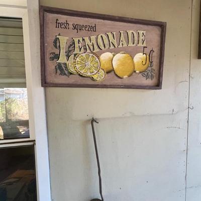 Estate sale photo