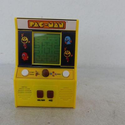 Vintage Bandai Namco Entertainment Pac-ManTabletop Game #09521