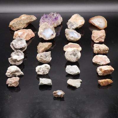 Lot Of 13 Assorted Gemstones, Rocks & Minerals