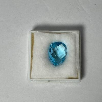 18 Ct Blue Topaz