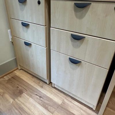 Maple drawers for desk set