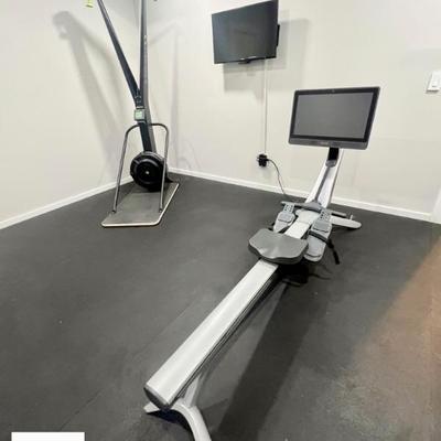 Exercise equipment 