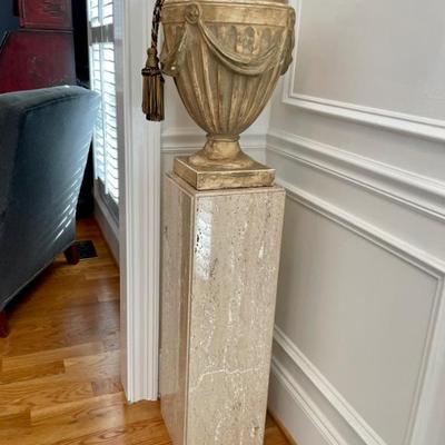 Donna Summers owned this pedestal and urn! Nice Stone piece with a fun history