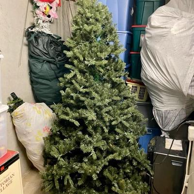Hundred and hundreds of pieces of decor for Christmas!!!!!!