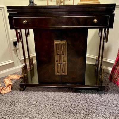 Mastercraft Bar with Burl wood--amazing beautiful