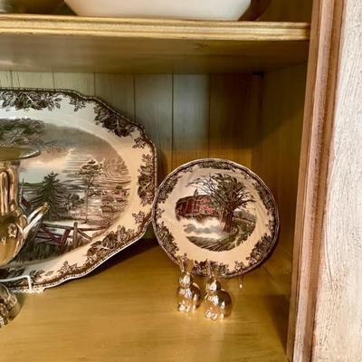 Johnson Brothers Friendly Village  dinner set 