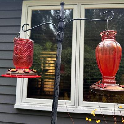 Bird feeder