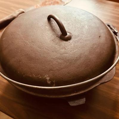 Large cast iron dutch oven