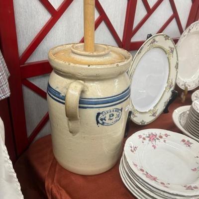 Milk churn