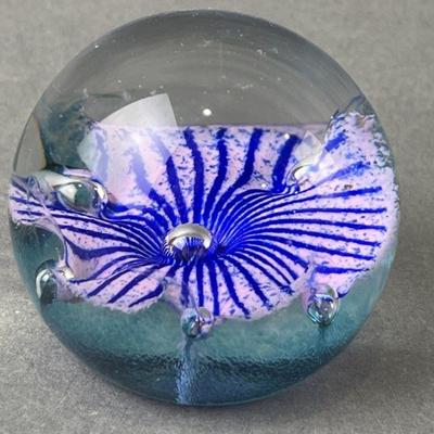 Lot 114 | Caithness Scotland Petunias Paperweight
