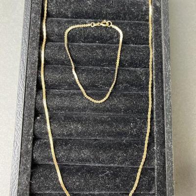 Lot 39 | Two 14K Gold Italian Chains Necklace & Bracelet
