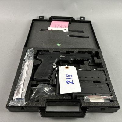 Lot 218 | FN Herstal Handgun 5.7 x 28 Cal
