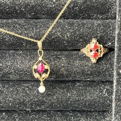 Lot 30 | Victorian 14K Gold Ruby Necklace & Garnet Ring
