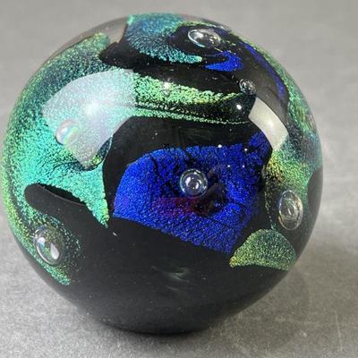 Lot 95 | Schuster Studios Controlled Bubble Paperweight
