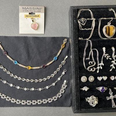 Lot 136 | Sterling Silver Jewelry Lot Real Cats Eye & Spinel
