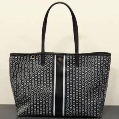 Large Tory Burch Gemini Tote.

Appears to be in great condition.

Measures 16” wide and 11” high.