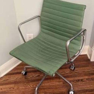 Herman Miller Eames Green Leather Office Chair.