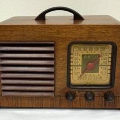 Vintage Philco Radio 