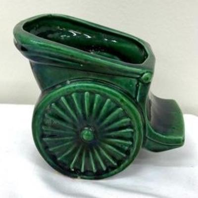 Vintage Planter by Le Bow 

Measures 5.5 inches tall. 