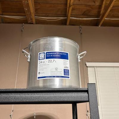 New stainless large cook pot. 