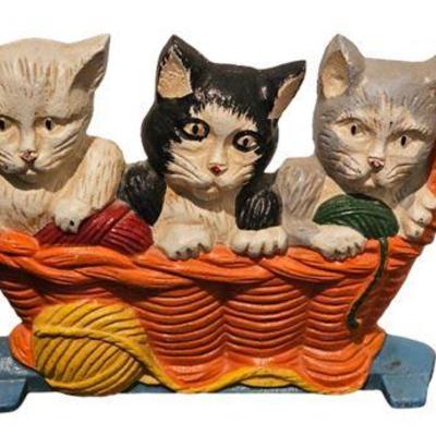Lot 008 
Cast Iron Kitty Doorstop