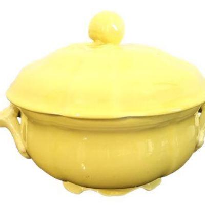 Lot 109   
Vintage Lunéville Yellow Covered Vegetable Bowl
