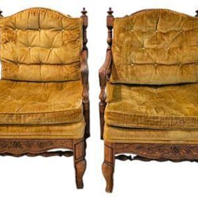 Lot 010   
Pair of Vintage Thomasville Tufted Armchairs