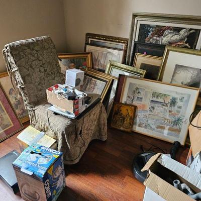 Estate sale photo