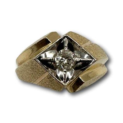 Bid at: https://www.liveauctioneers.com/auctioneer/8187/meadow-lane-auctions/