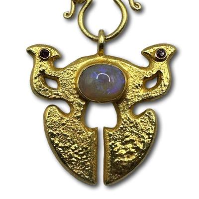 Bid at: https://www.liveauctioneers.com/auctioneer/8187/meadow-lane-auctions/