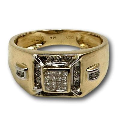 Bid at: https://www.liveauctioneers.com/auctioneer/8187/meadow-lane-auctions/