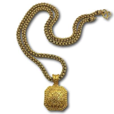 Bid at: https://www.liveauctioneers.com/auctioneer/8187/meadow-lane-auctions/