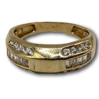 Bid at: https://www.liveauctioneers.com/auctioneer/8187/meadow-lane-auctions/