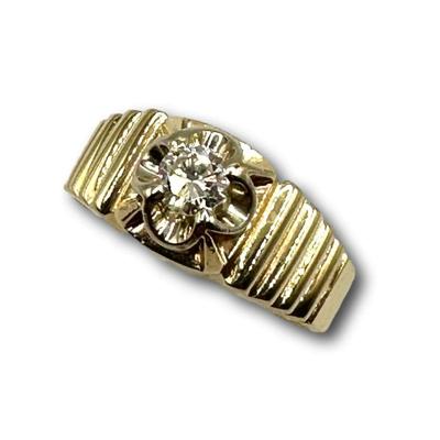 Bid at: https://www.liveauctioneers.com/auctioneer/8187/meadow-lane-auctions/