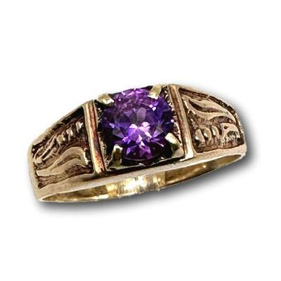 Bid at: https://www.liveauctioneers.com/auctioneer/8187/meadow-lane-auctions/