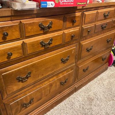 Dressers and desks 