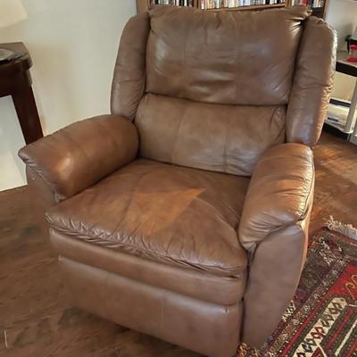 Reclining chair 