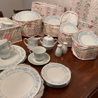 Fine China  set 