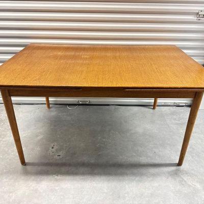 Vintage Scandinavian MCM Table w/ Extendable Slide-Out Leaves	