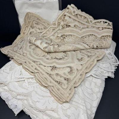 Lace Tablecloths, Runners, Placemats, & Napkins - Fantastic Condition	