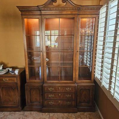 Beautiful Lighted China Hutch