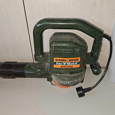Black & Decker Leaf Blower