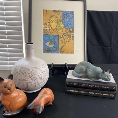 Ot67 kitties and books and things