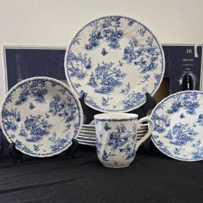 Ot01 churchill dishware 1