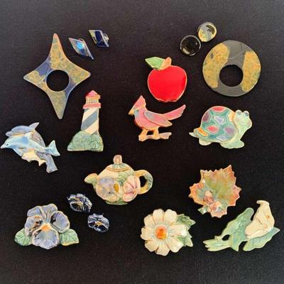 Cg217 hand painted pins
