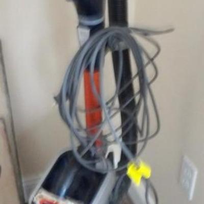 Shark Vacuum Cleaner With Attachments