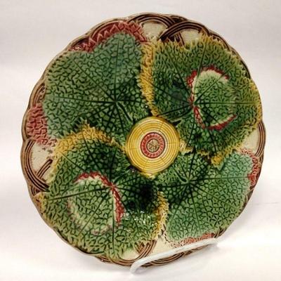 MAJOLICA PLATE