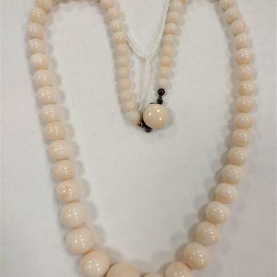 ANGEL CORAL NECKLACE